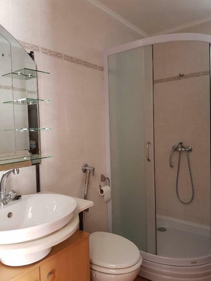 Holiday Home Banalu Ядраново Екстериор снимка