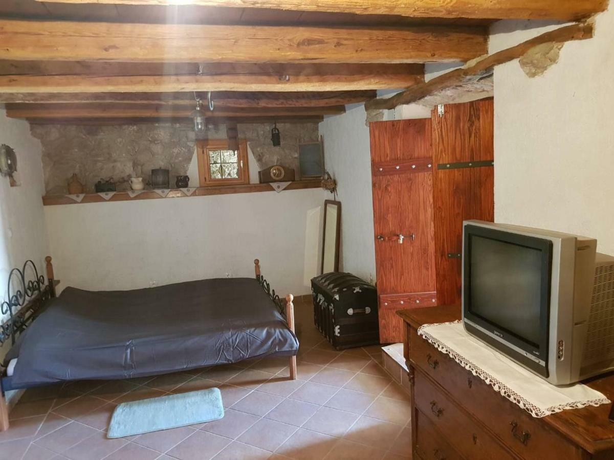 Holiday Home Banalu Ядраново Екстериор снимка